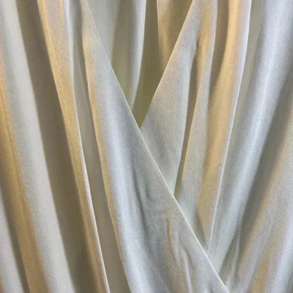 American Apparel Women Sz Small White Viscose Long Sleeve Crossfront Romper NWOT - Picture 8 of 11